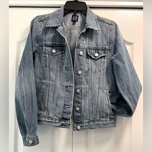 Gap Women’s Denim Jacket XS
